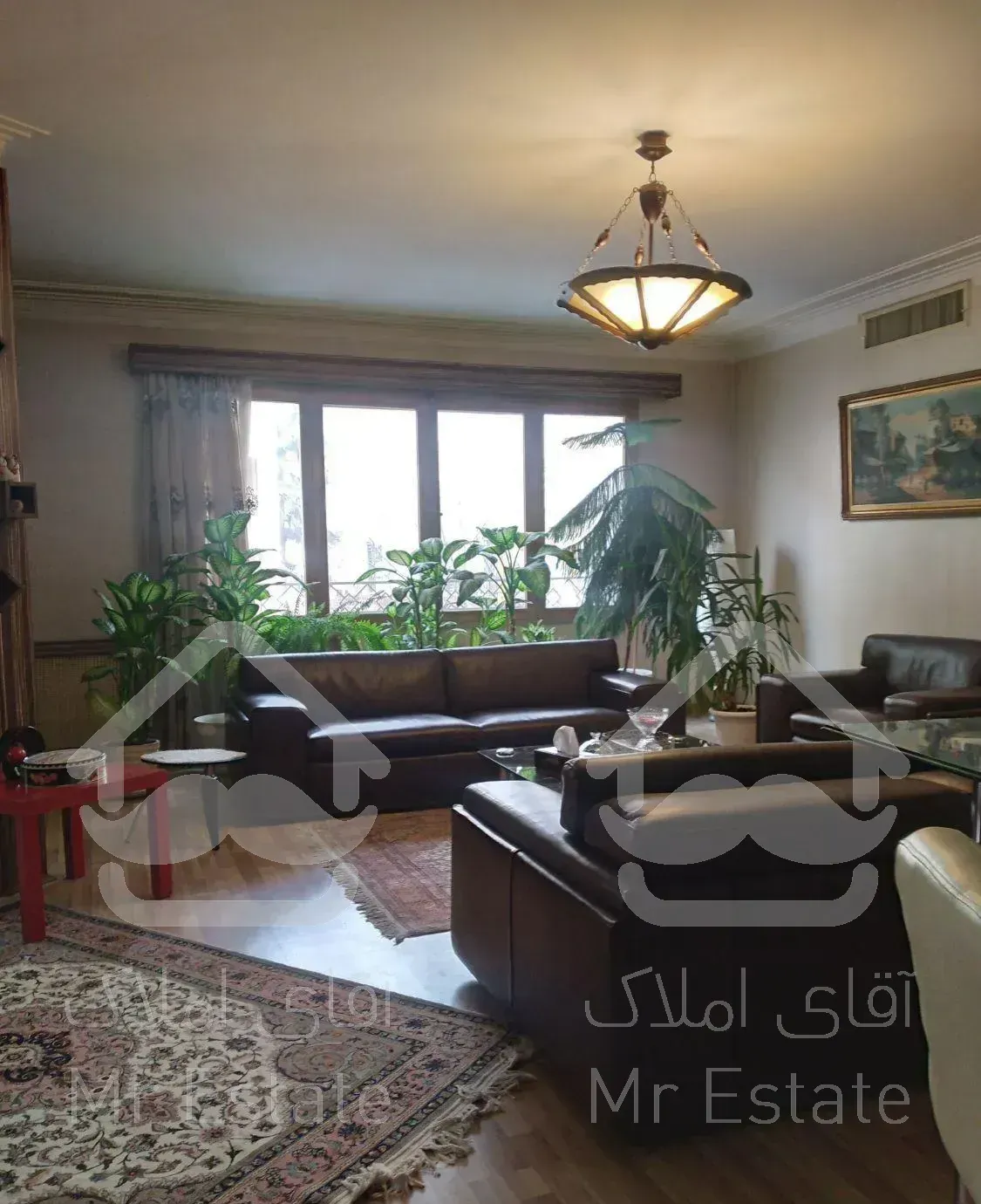 ۱۹۰ متر ،۳ خوابه ،طبقه سوم،فرمانیه غربی