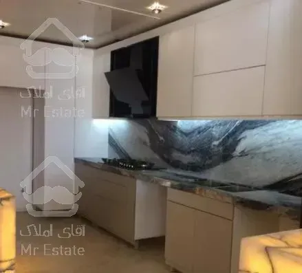 ۲۳۰متر*تکواحدی*سازه تلفیقی*متریال اروپای غربی