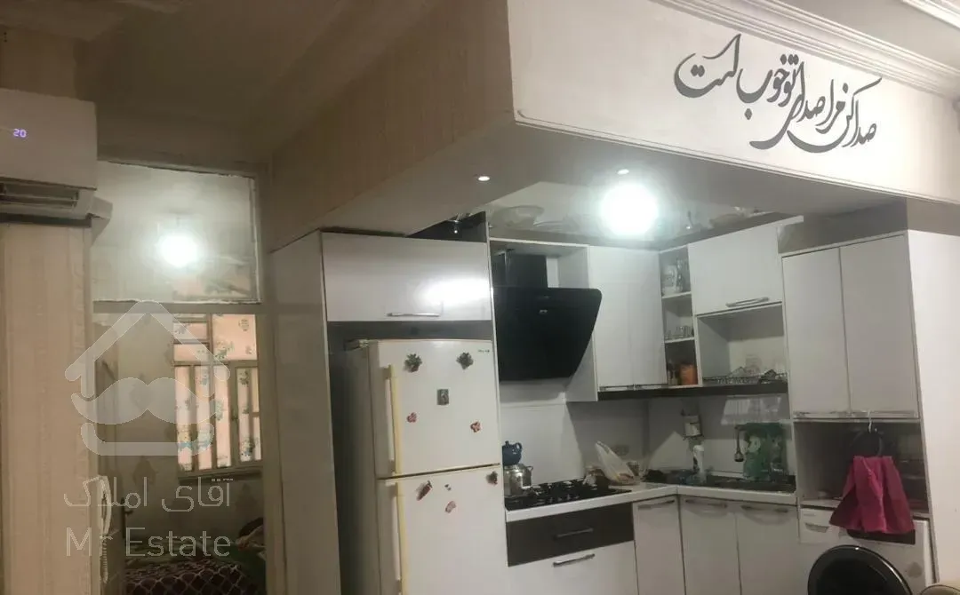 فروش آپارتمان ۷۰ متری ۲ خوابه همکف در کوی صادقیه
