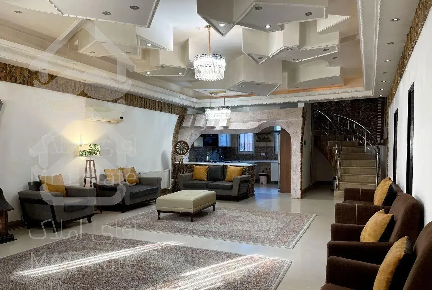 ویلای ساحلی استخر دار و میز بیلیارد