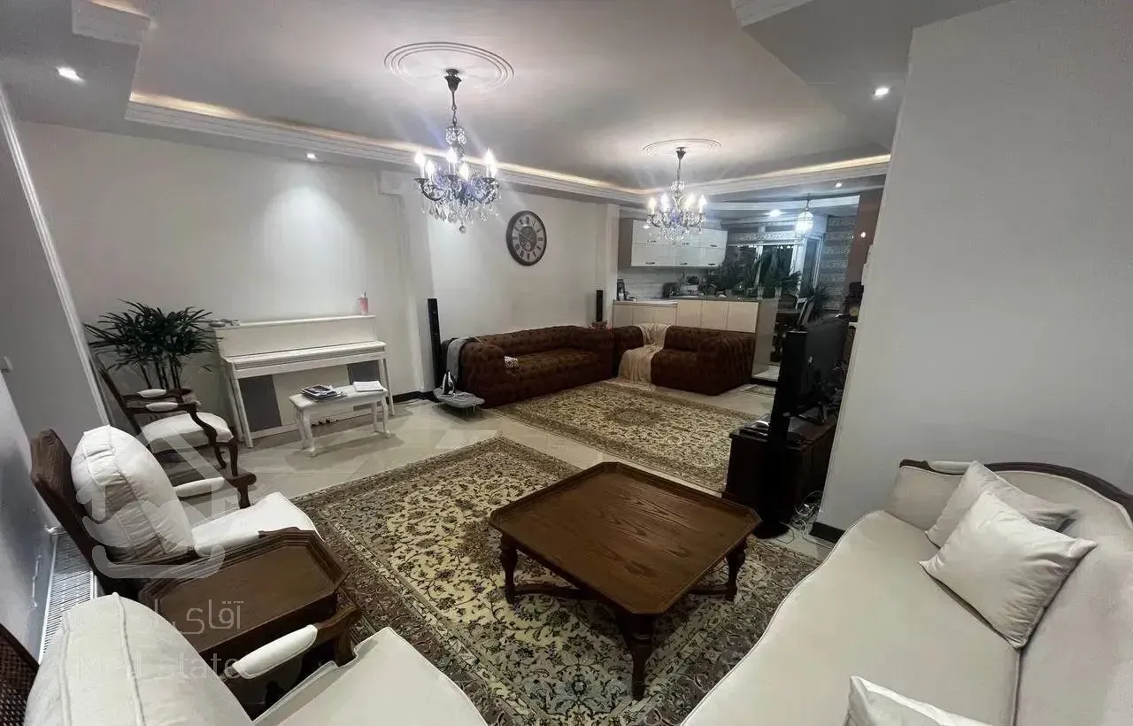 (فروش معاوضه)93 متر فول امکانات عادل زرین