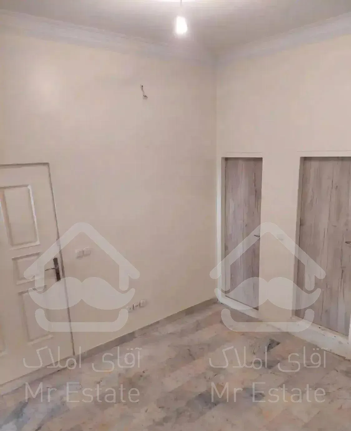 ۶۰ متری  ، تهران شرق ، ۱۵ متر حیاط خلوت مسقف