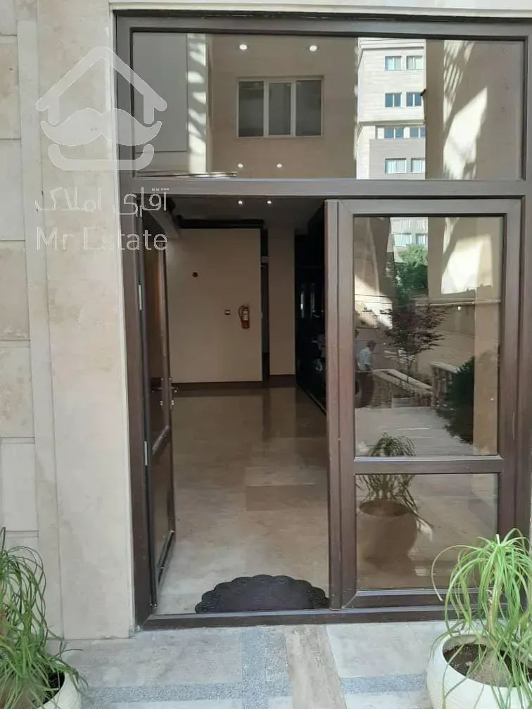 اجاره و رهن آپارتمان زعفرانیه 250  متر لاکچری