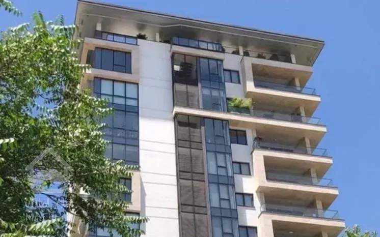 سعادت آباد پنت هاوس ۵۵۰ متری ۴ خوابه ۳ پارکینگ