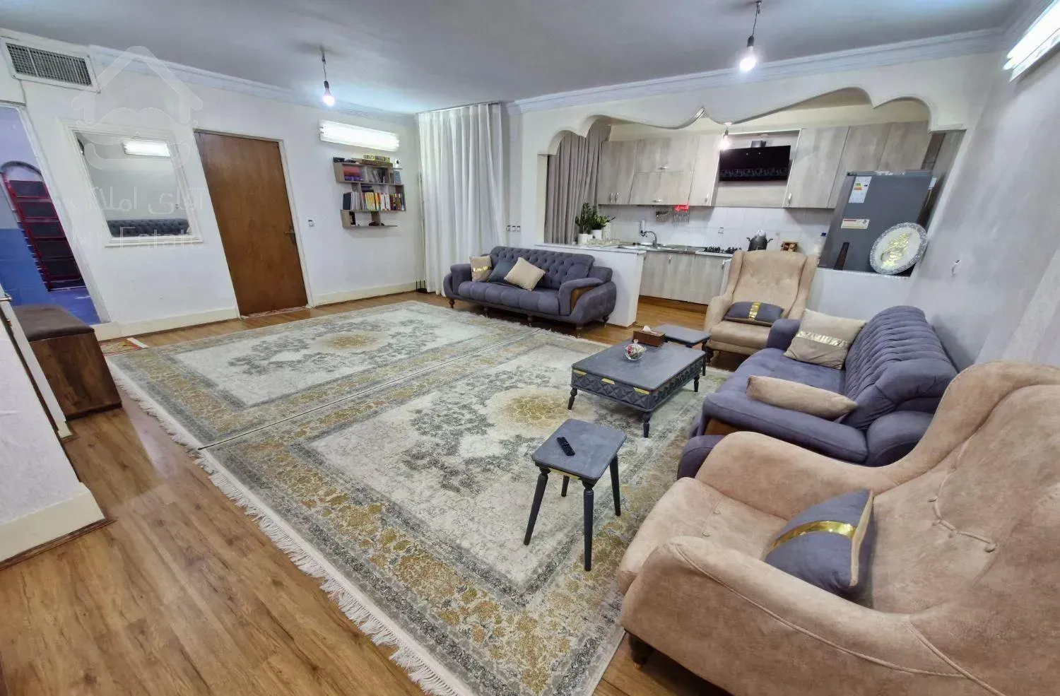 آپارتمان تک واحدی ۷۵ متری میدان امام حسین