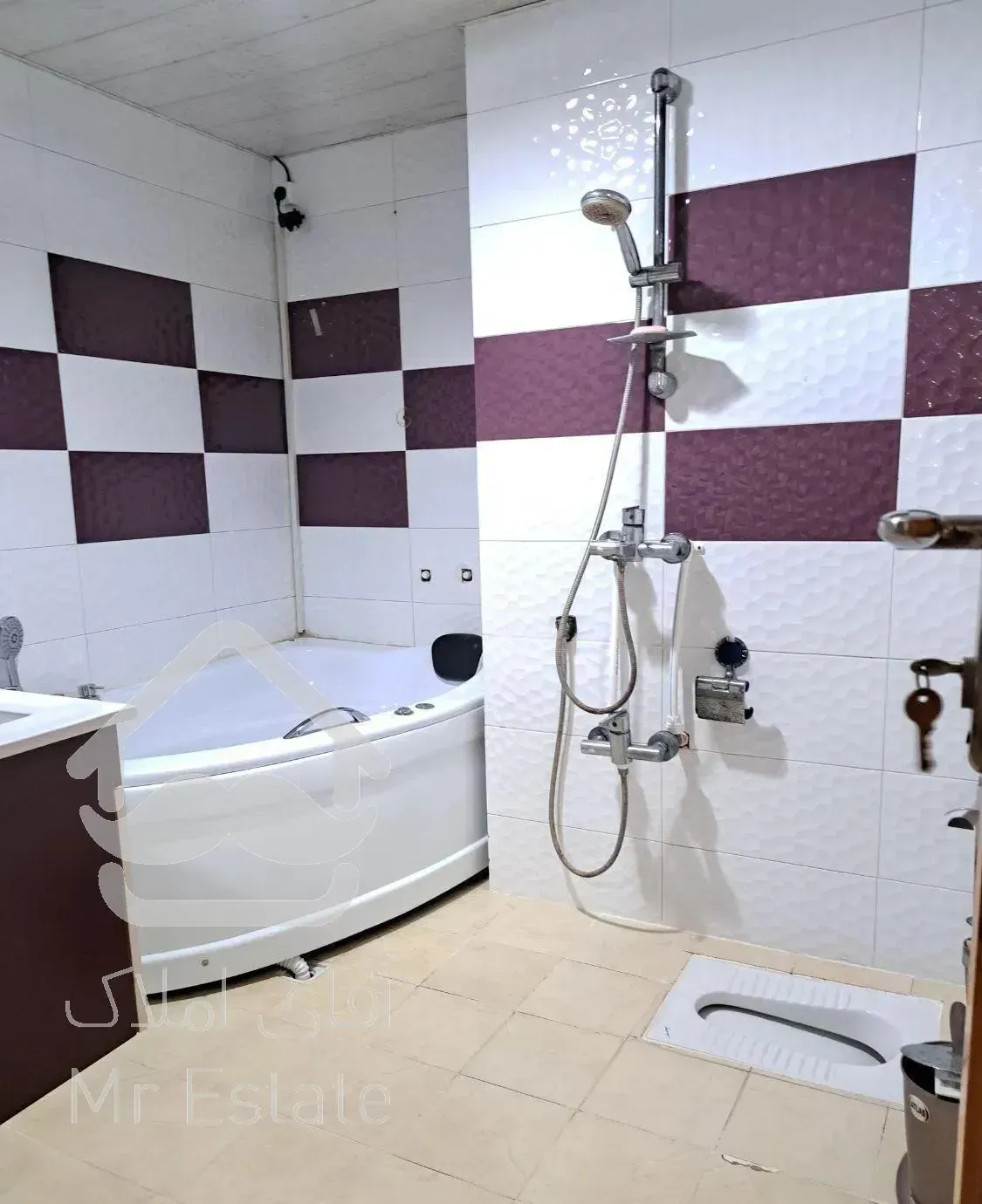 ویلایی دوبلکس ۴۱۵متر تالش میدان هفت تیر