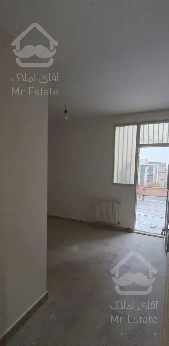 ۸۰ متر دو خواب در  لوکیشن منطقه۲۲ میدان ساحل