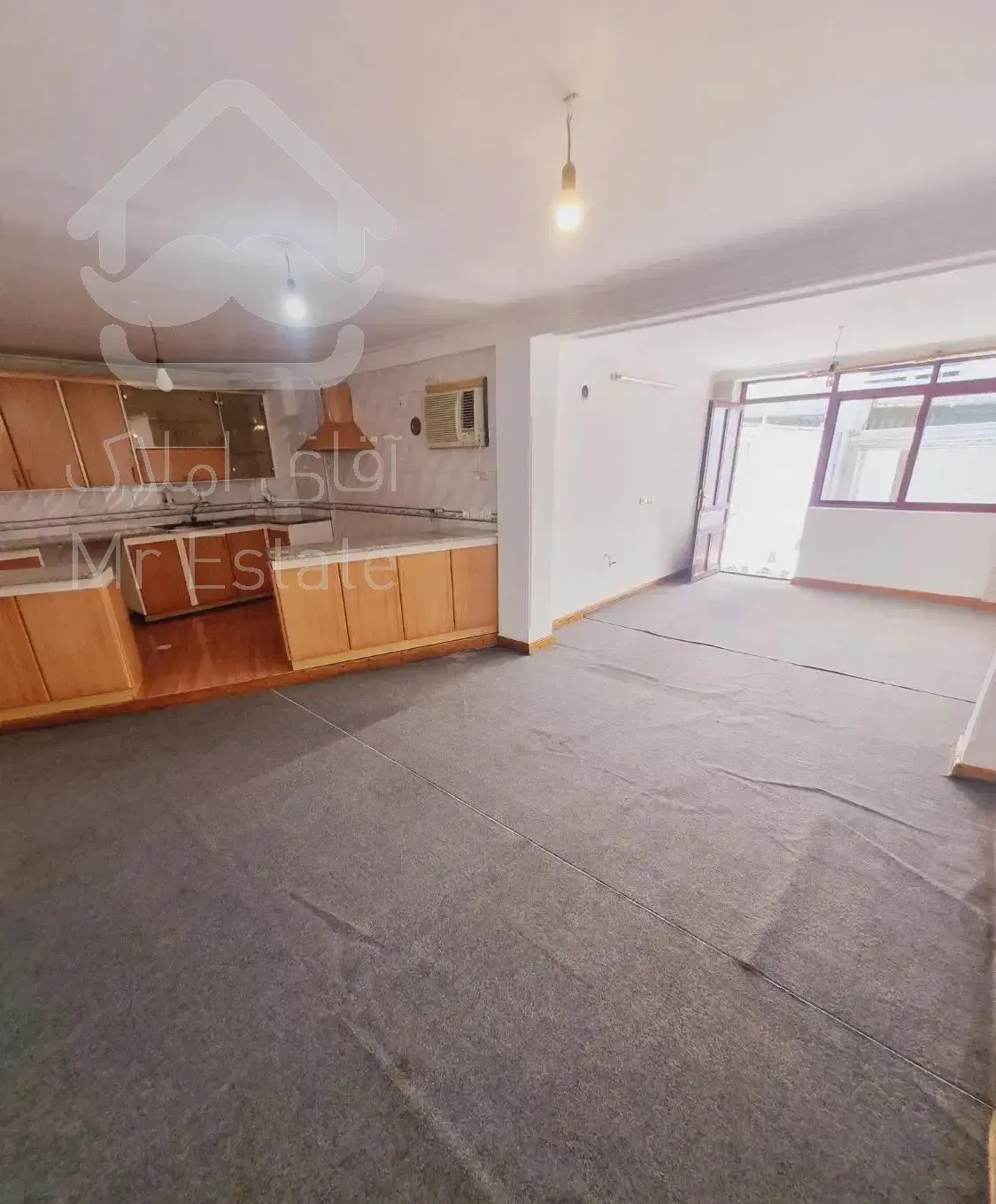 منزل دربست ۱۰۰ متر شخصی درب جدا مصلی ۸