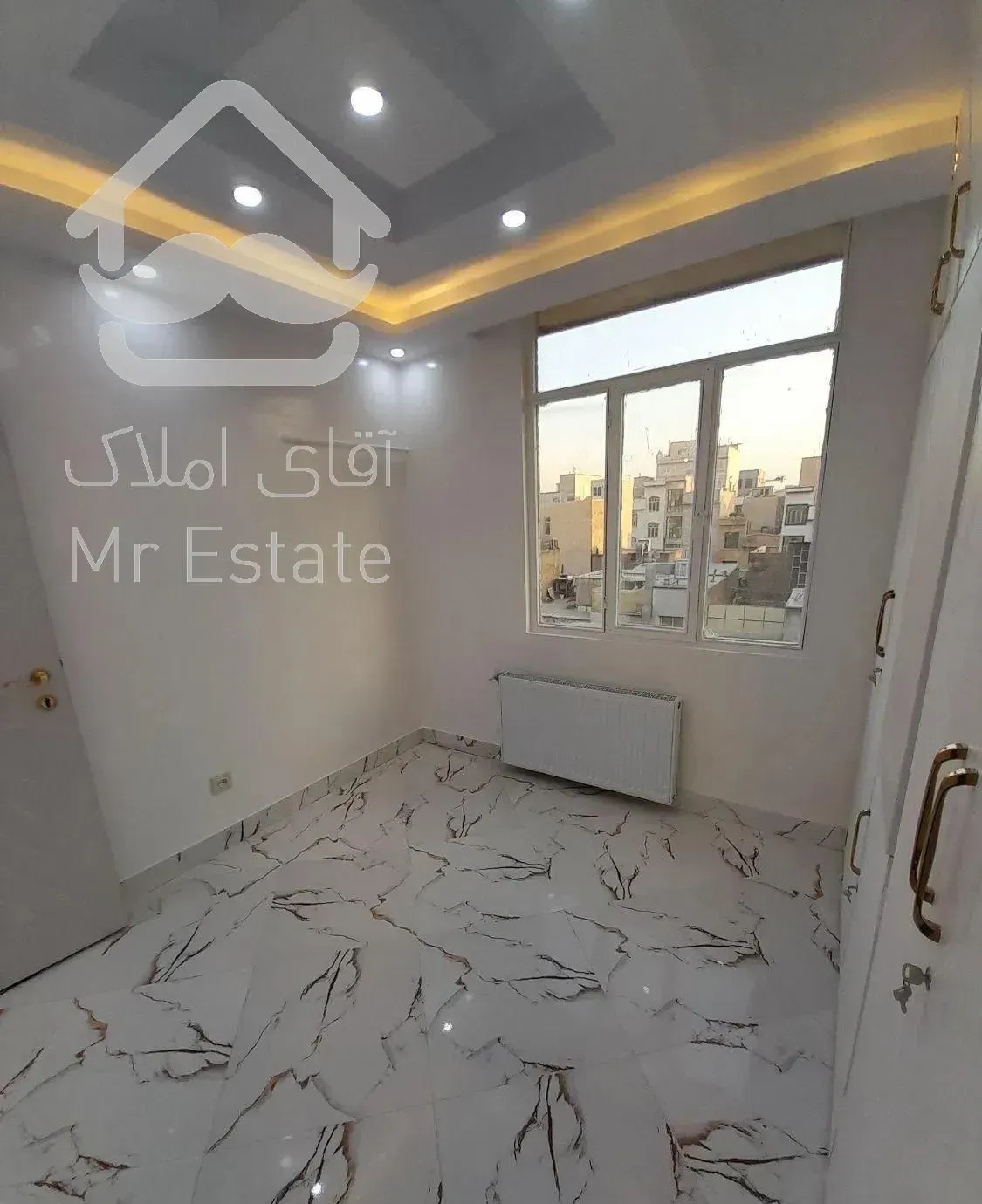 آپارتمان ۵۶متری خ پیروزی خ۲۱متری دهقان کوچه بقالان