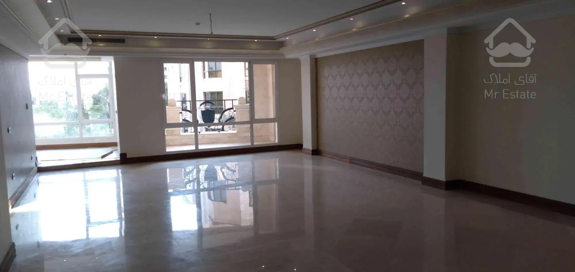 رهن و اجاره ۲۸۵ متری فرمانیه