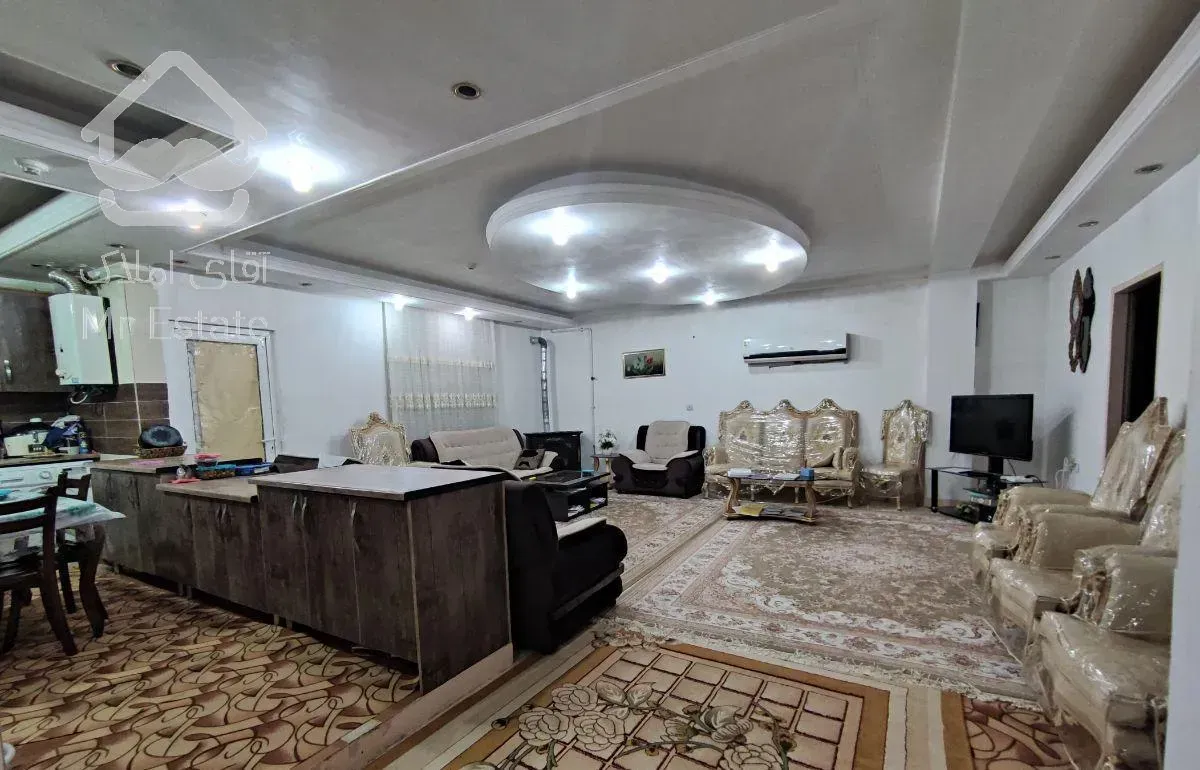 آپارتمان ۱۴۲ متری ۳ خوابه واقع در کوی نفت