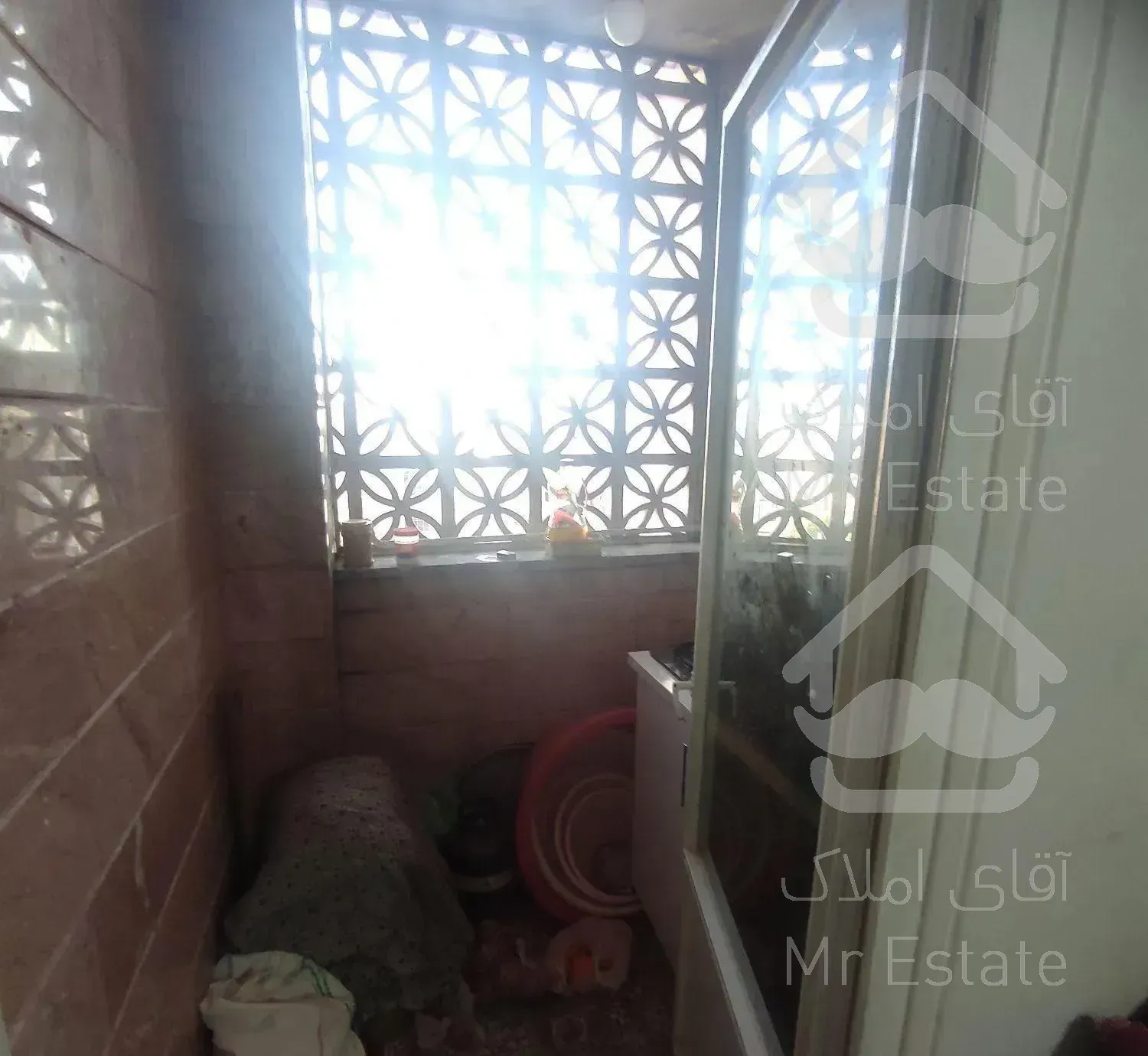 رهن 80متر غرق نور