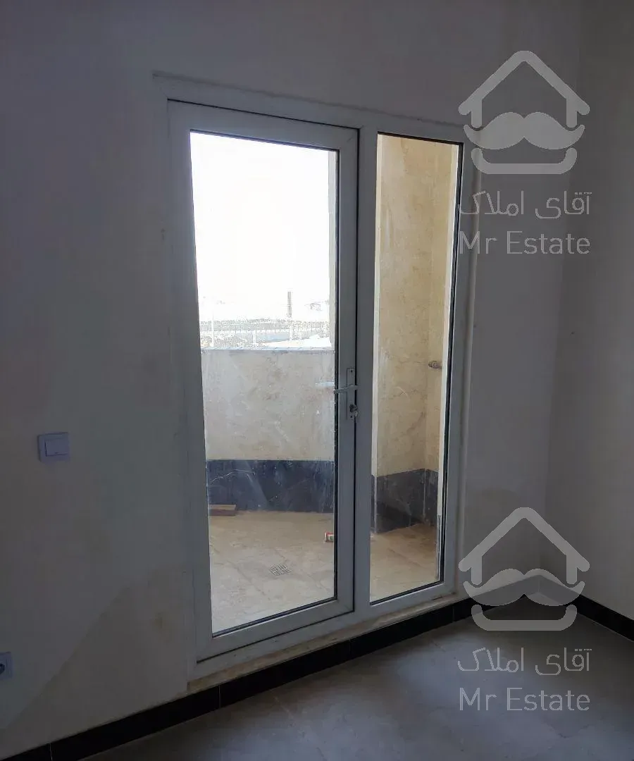 آپارتمان ۸۲ متری سند دار