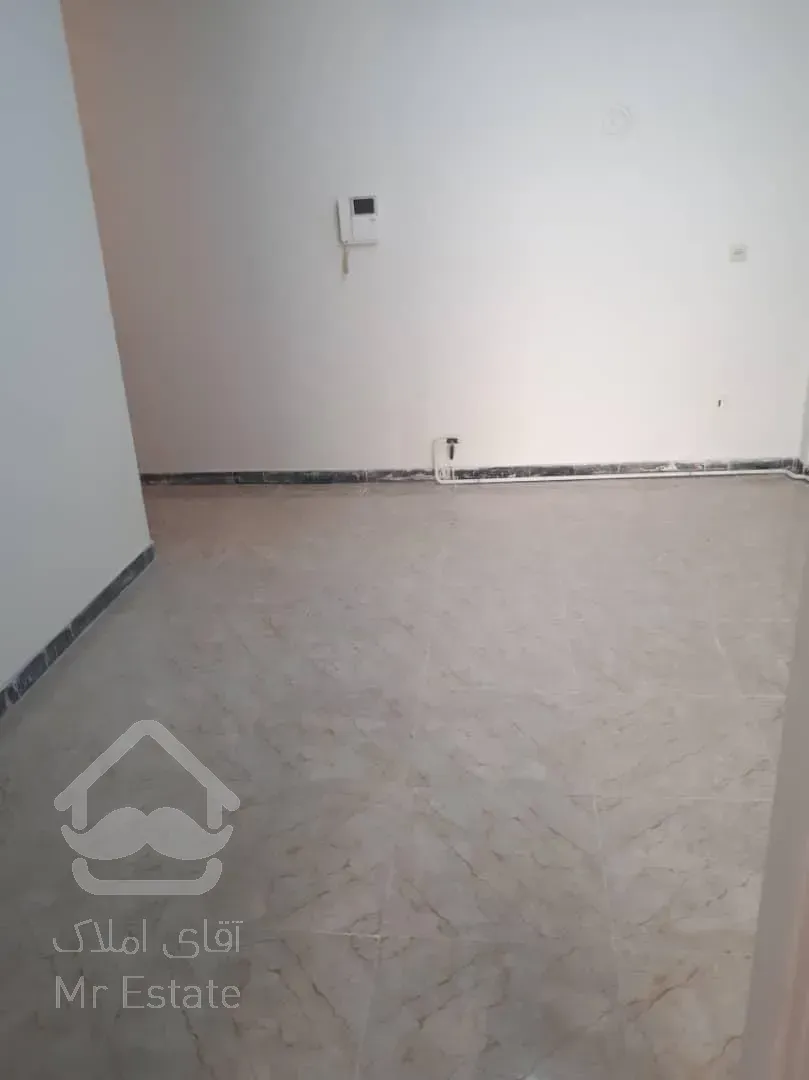 فروش آپارتمان ۴۹ متری با پارکینگ در بریانک