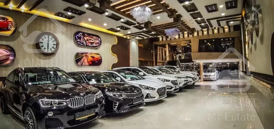 250 متر تجاری کف و بدون پله نبش