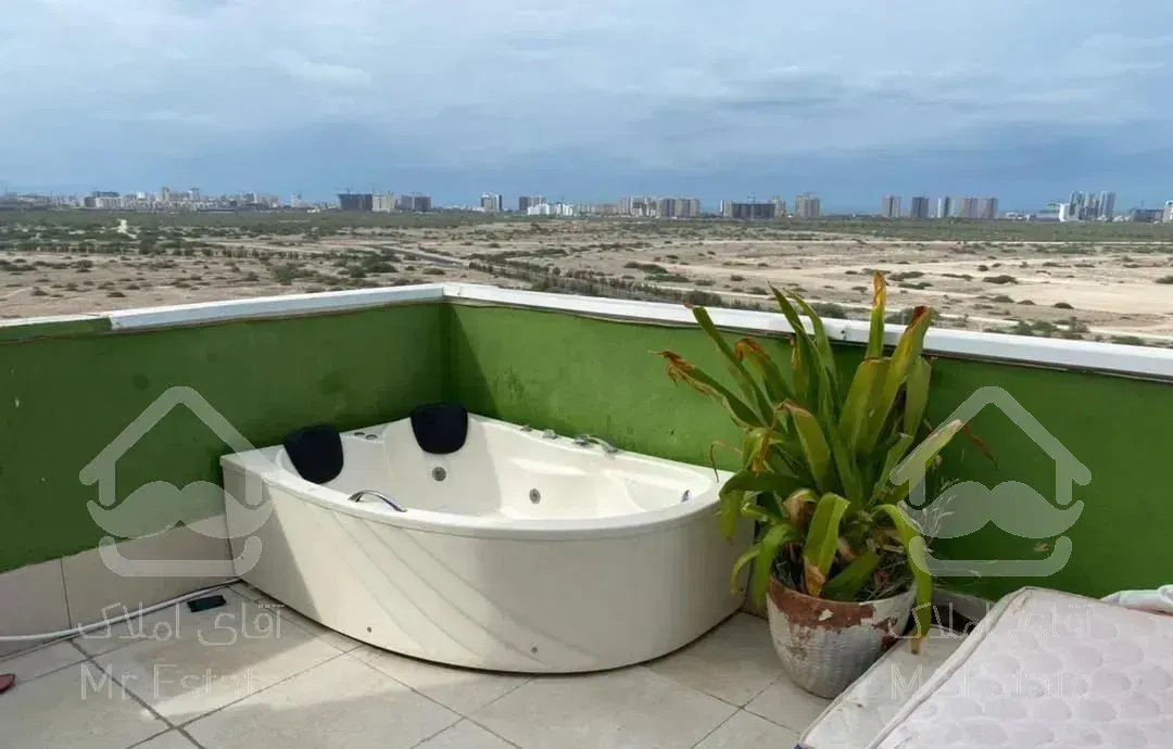 پنت هاوس سه خواب با جکوزی