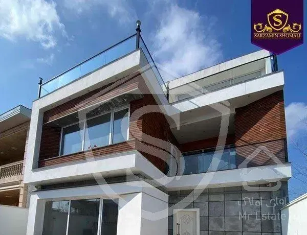 ویلایی 250متربنا تریبلکس استخردار ساحلی