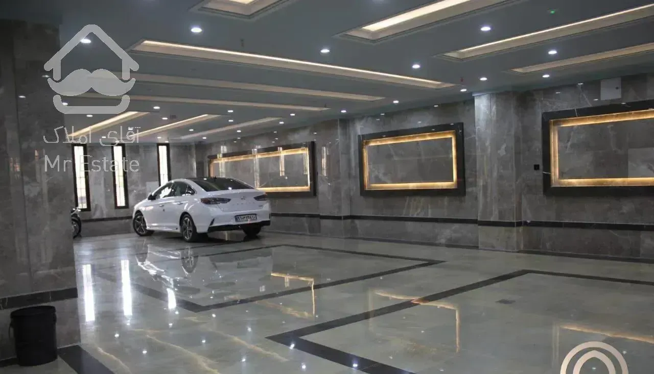 ۵۰ متر تجاری  لوکیشن فردوس شرق