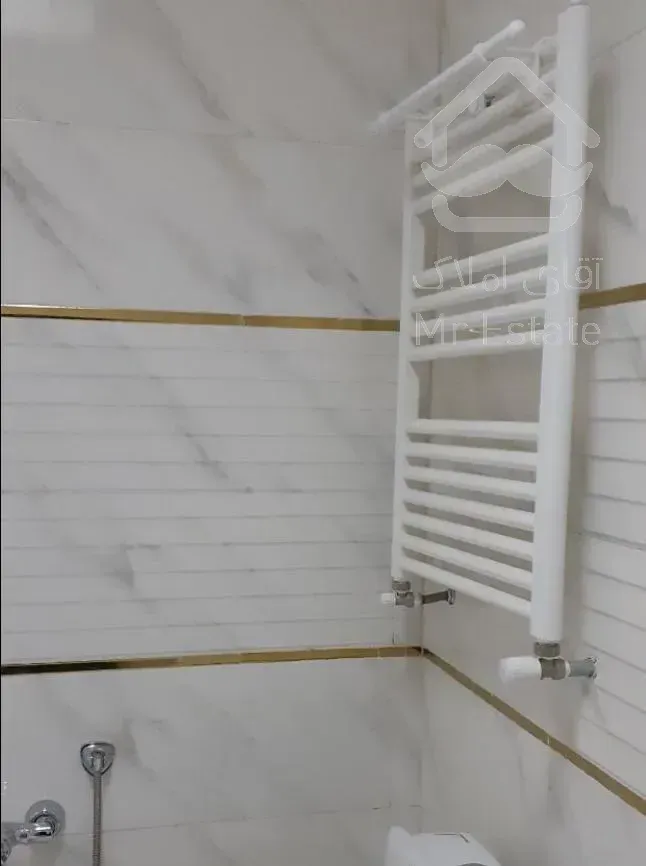 اپارتمان ۶۳متری با۲پارگینگ سندی مستطیل طلایی نارم