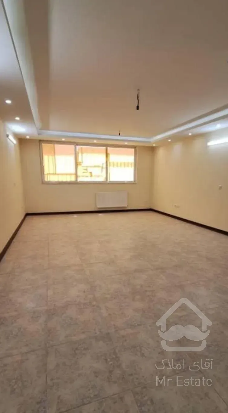 فروش آپارتمان ۱۱۸ متری ۲ خوابه در بهارستان