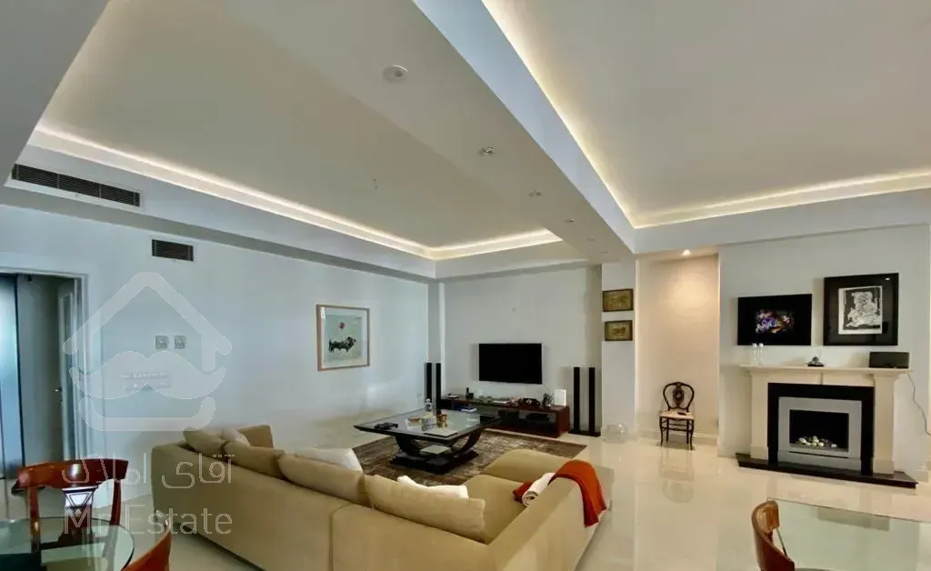 ۱۷۰ متر در زعفرانیه چهار پارکینگ سندی