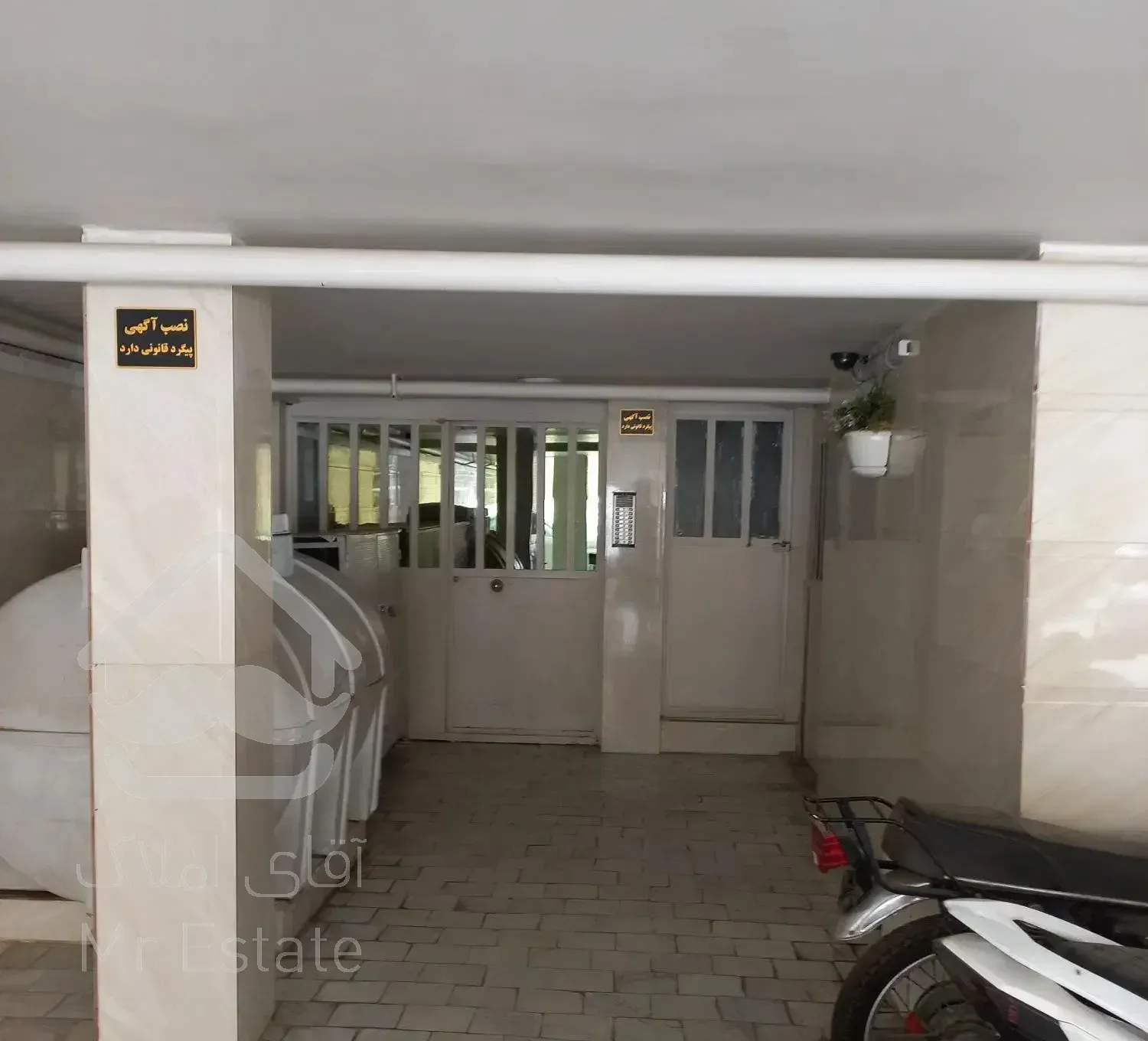 فروش آپارتمان ۷۲ متری ۲ خوابه طبقه ۳ در خانی‌آباد