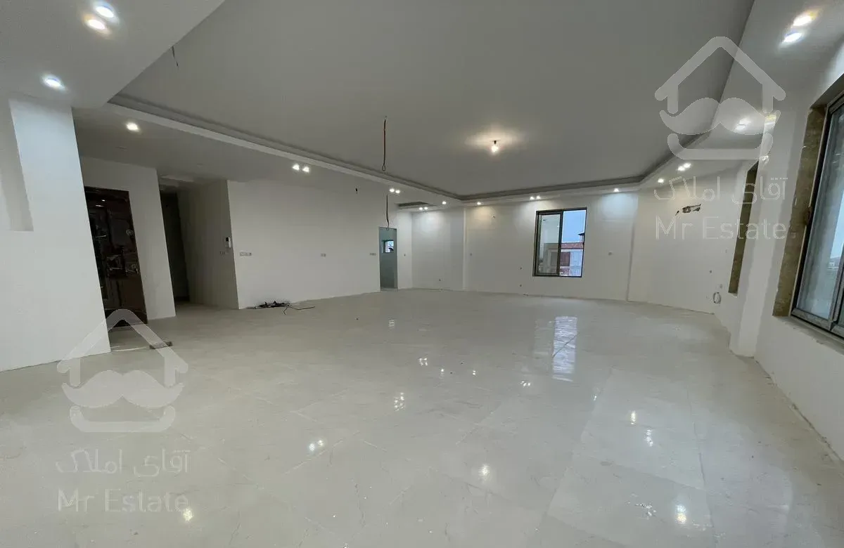 آپارتمان نوساز خ هراز طبقه ۵