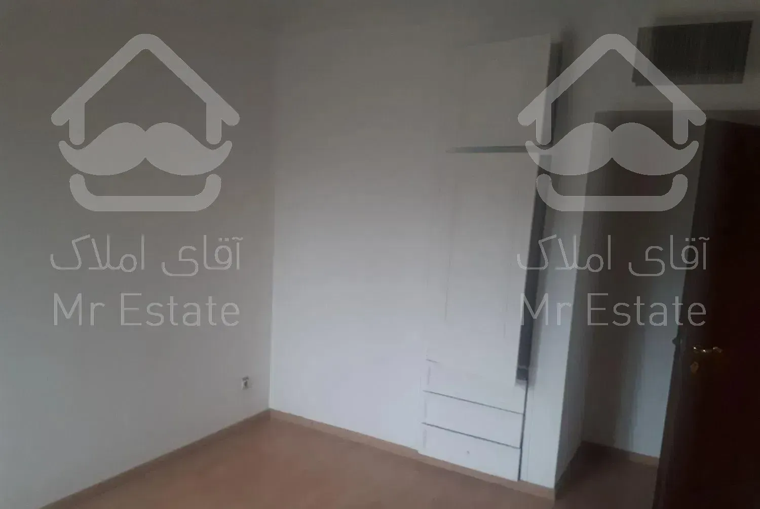 اختیاریه ۲۱۵ متر ۴خواب