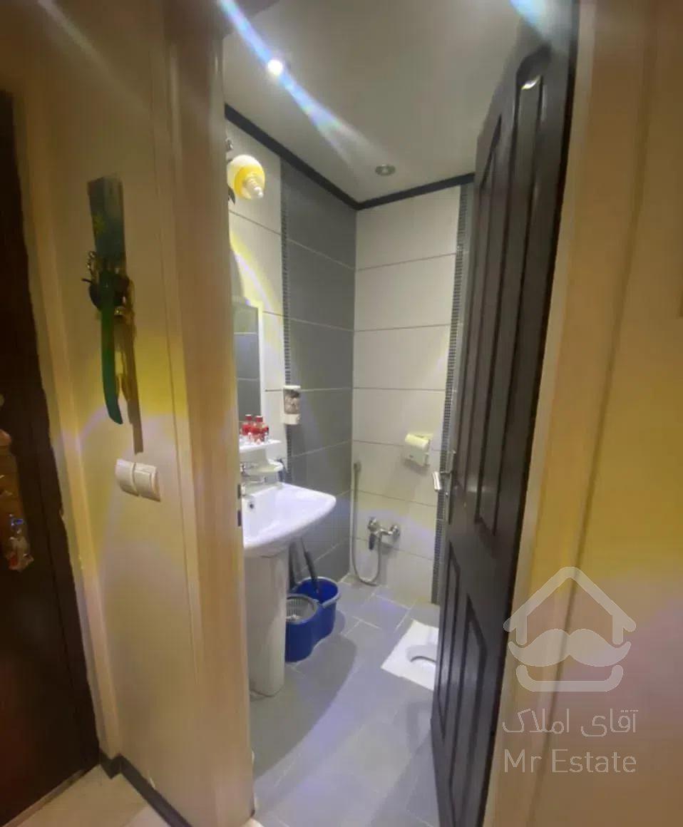 81متر،۲خ،فول۲ پارکینگ سندی،زرین،مالک هستم