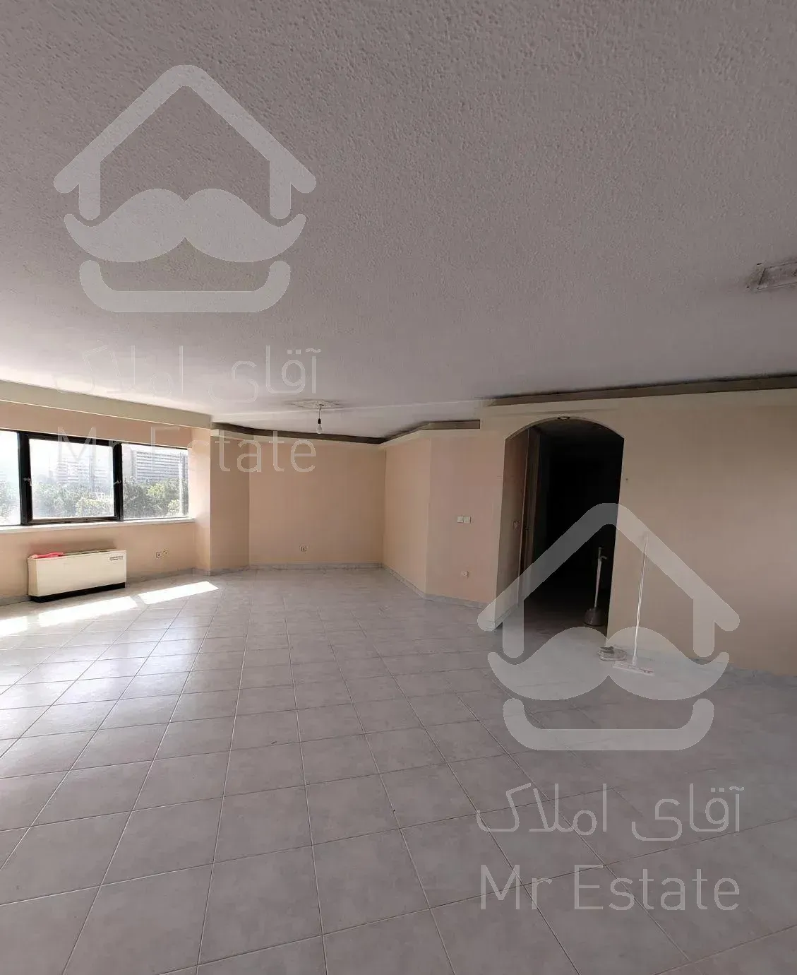 ۱۷۷ متر ۴ خواب بالای ورزشگاه(A4)