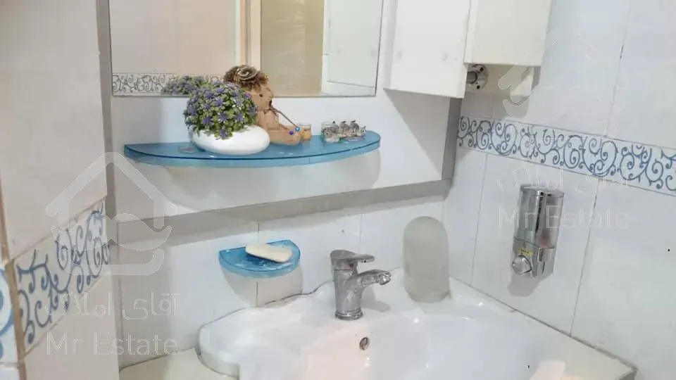 82 متری تکواحدی یک خواب کاشانی گلها