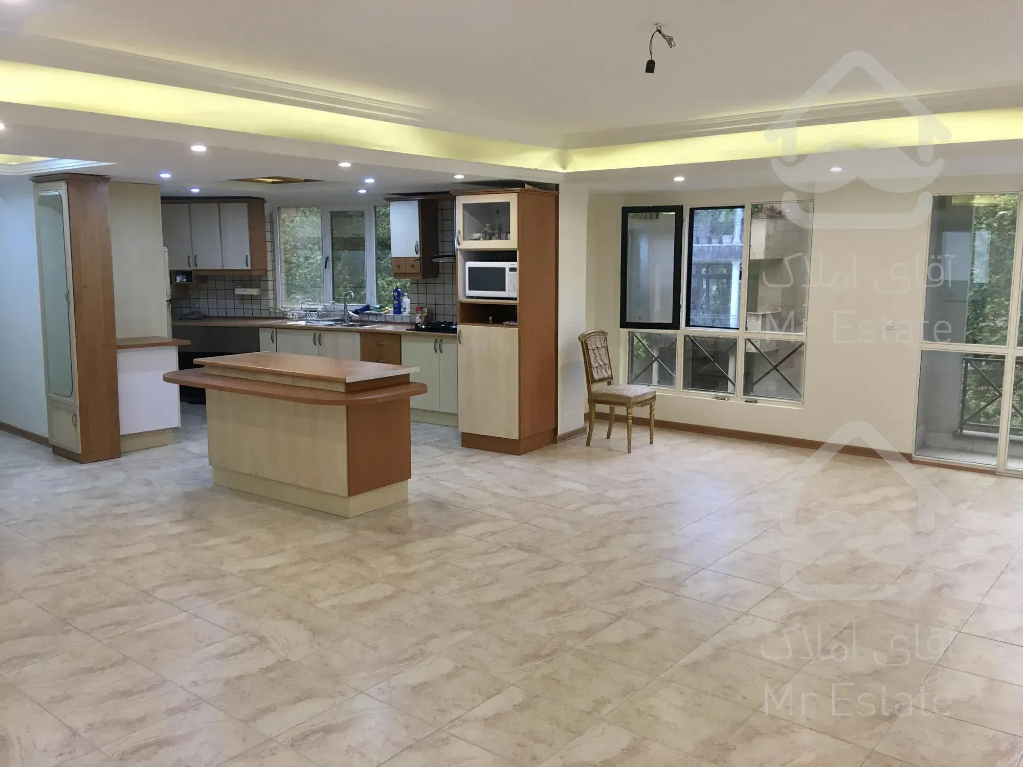 فروش آپارتمان دیباجی جنوبی