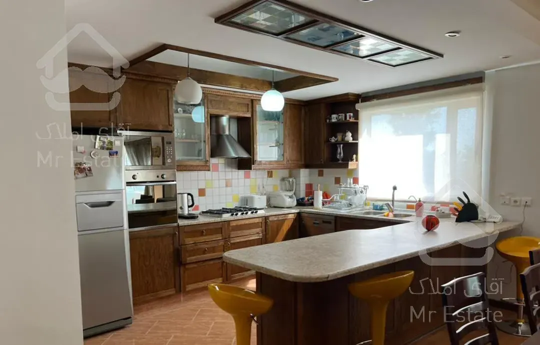 آپارتمان ۱۴۰ متر سه خواب