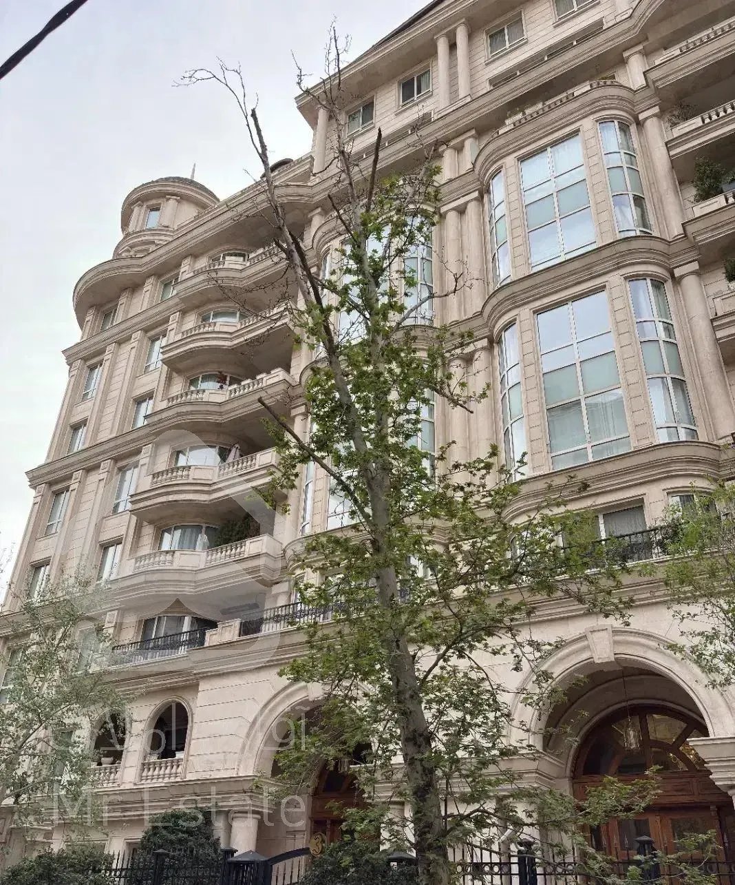 400متر پنت هاوس نوساز (سوییت مجزا 80متری مستقل )