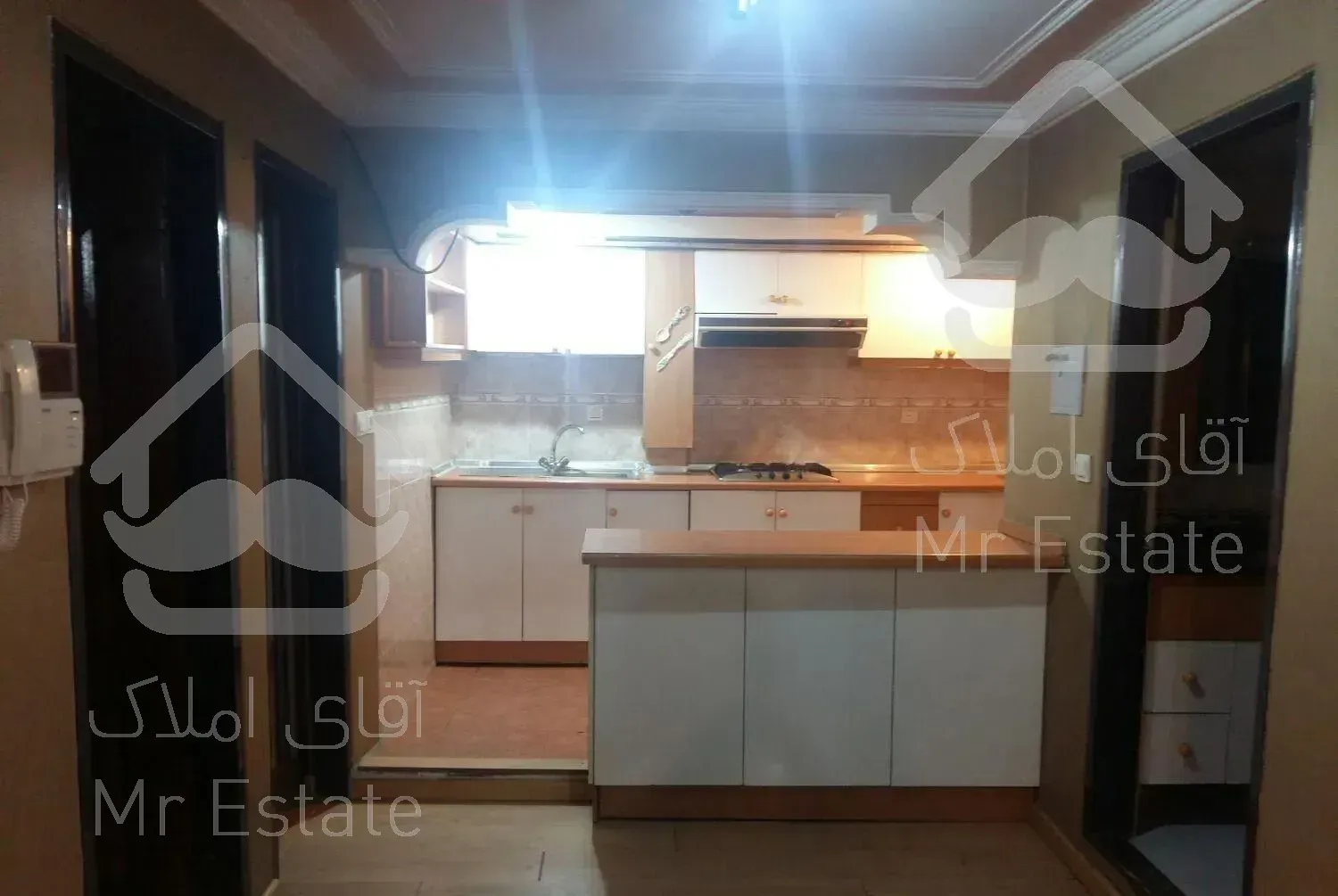 آپارتمان 115 متر میدان ولیعصر خیابان دمشق