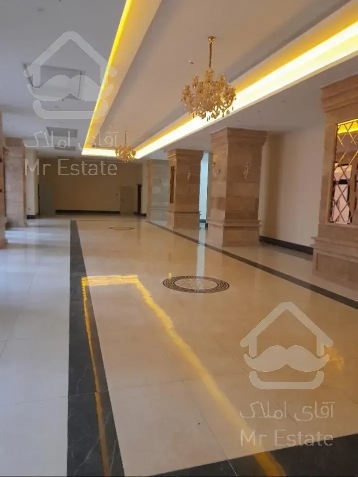 فروش ۱۰۶متر اکازیون برج لوکس بهاران/ویو دریاچه چیتگر منطقه۲۲