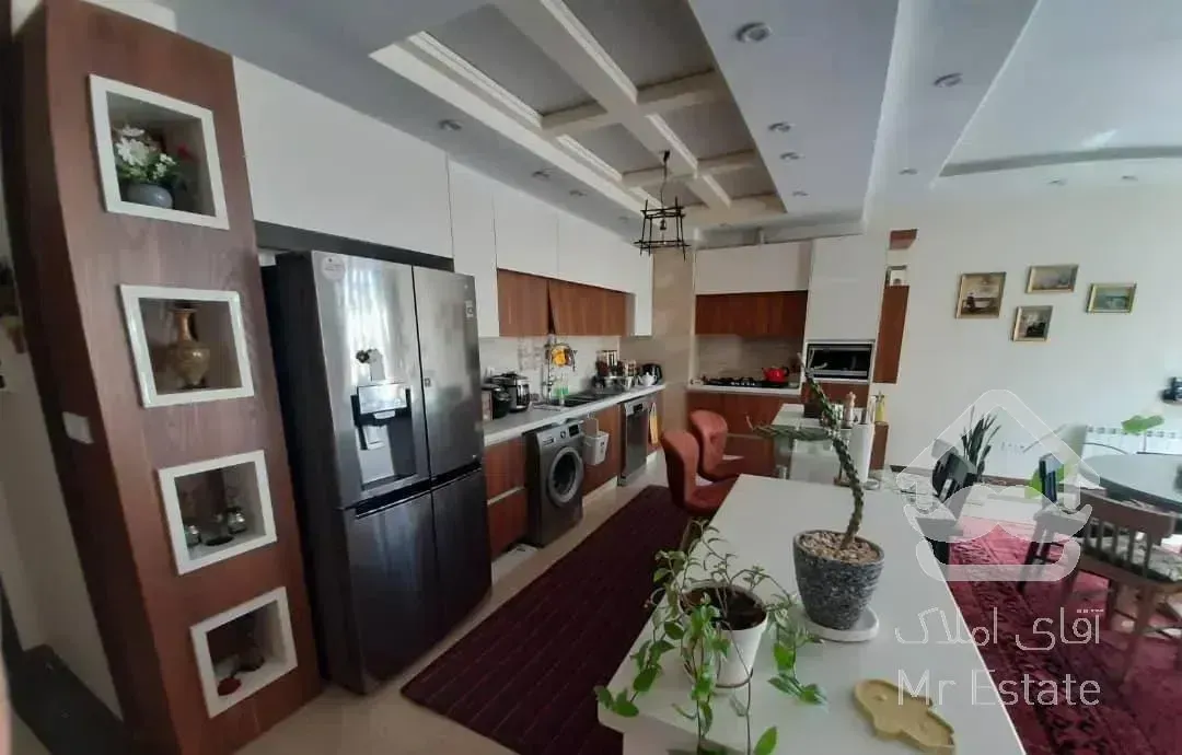 ۱۲۵ متر *۳ خواب* نوساز