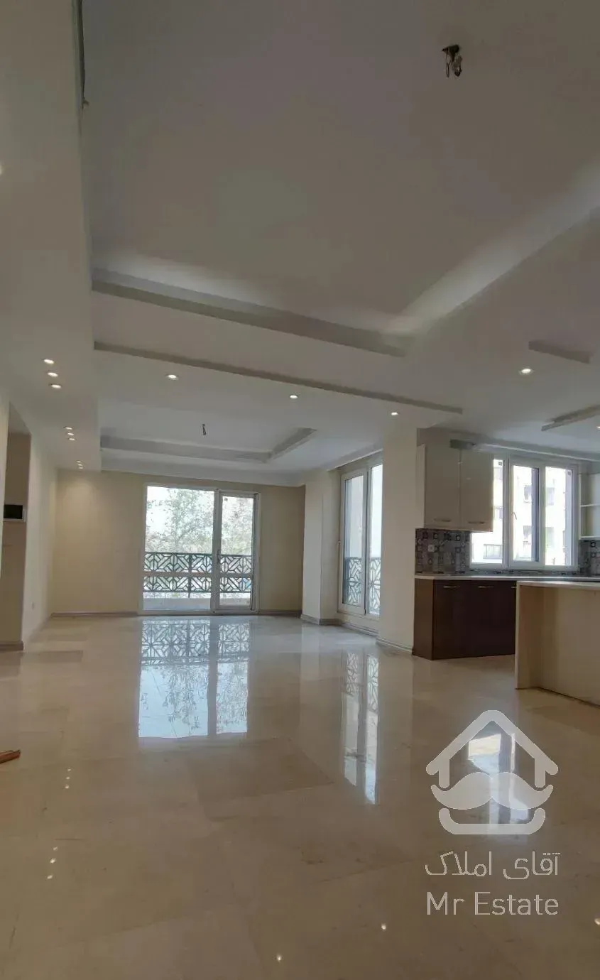 هروی/130متر/ لوکیشن دنج