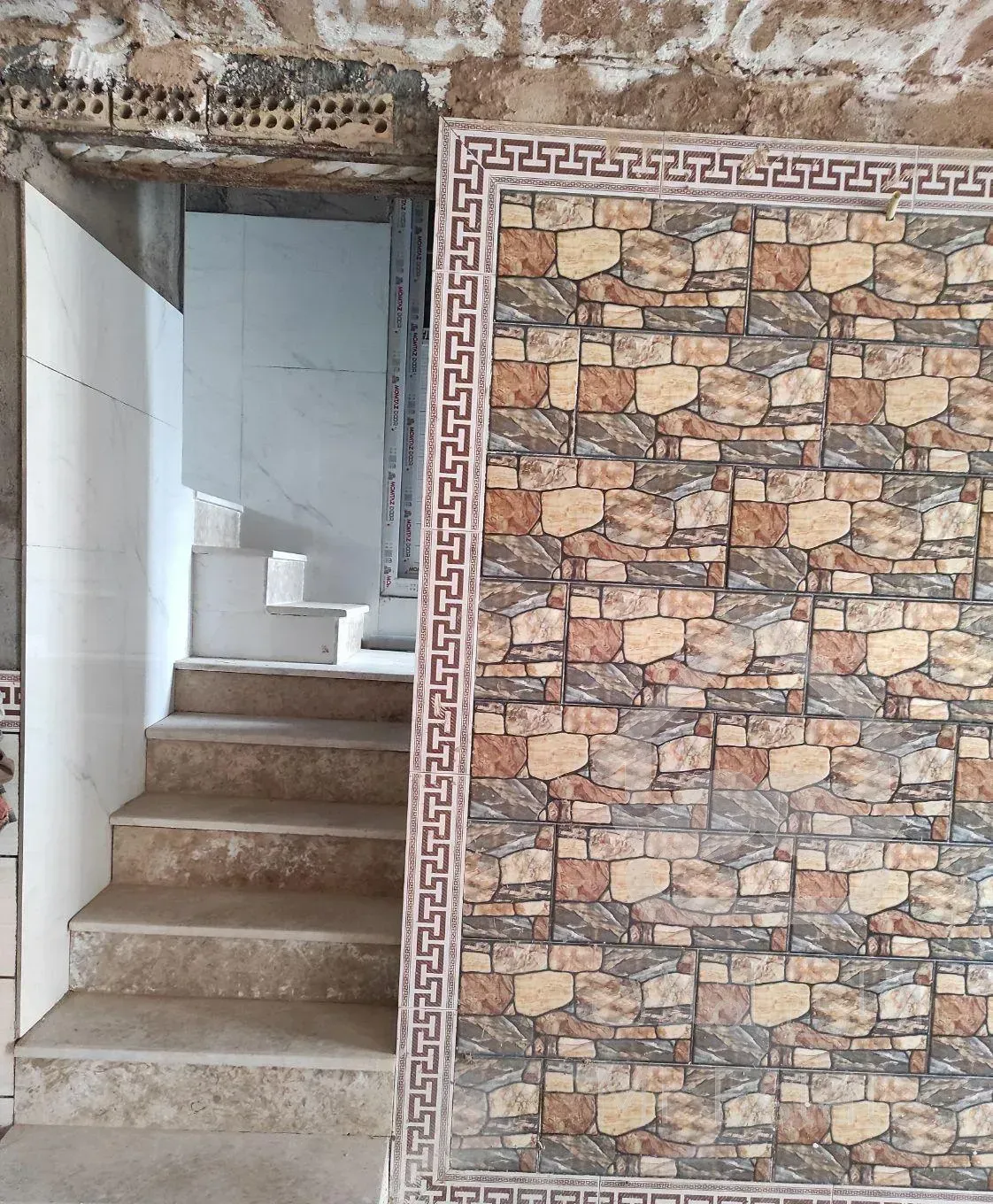 فروش آپارتمان ۲۲۰ متری ۲ خوابه طبقه ۱