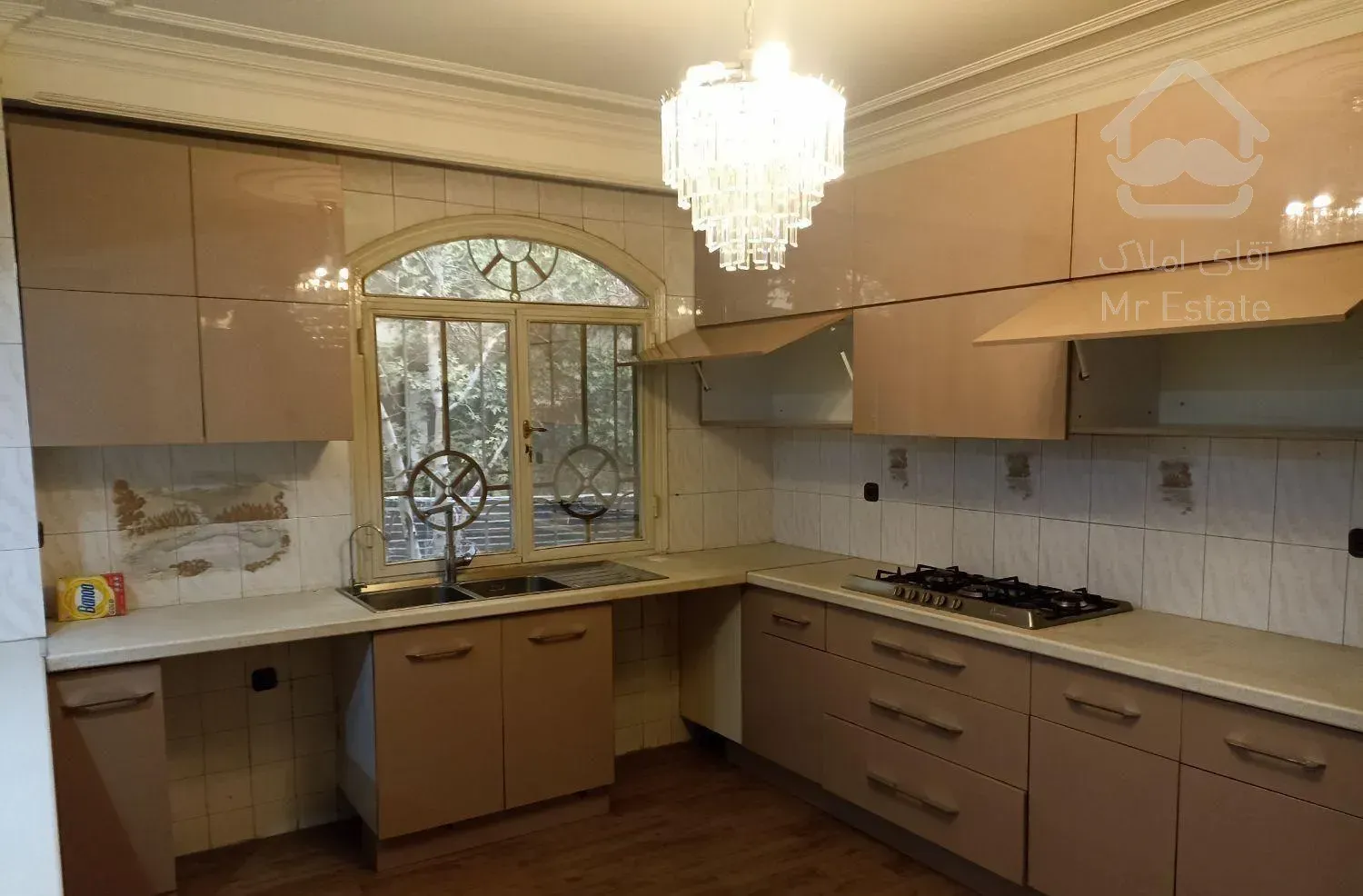 اجاره آپارتمان ۱۸۰ متری ۳ خوابه در دروس