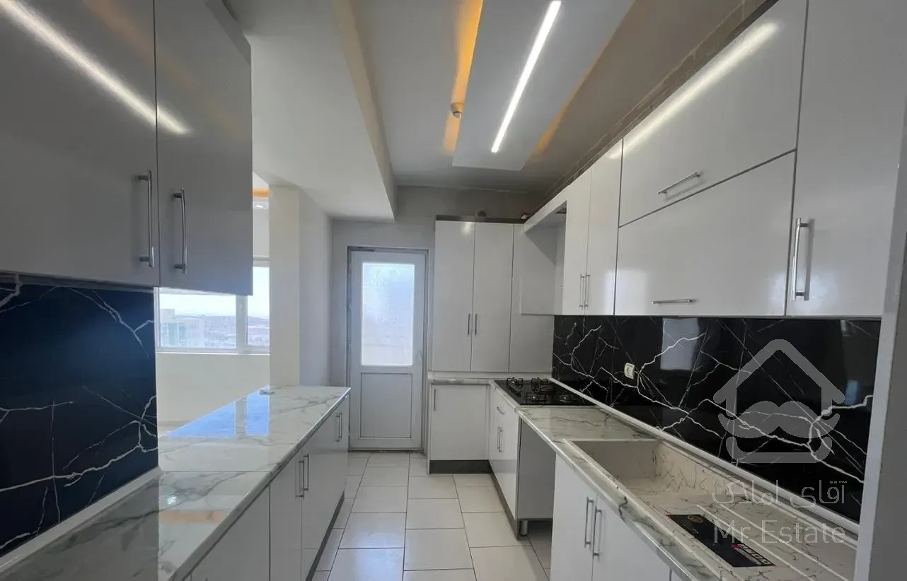 آپارتمان ۸۰ متری فول لاکچری