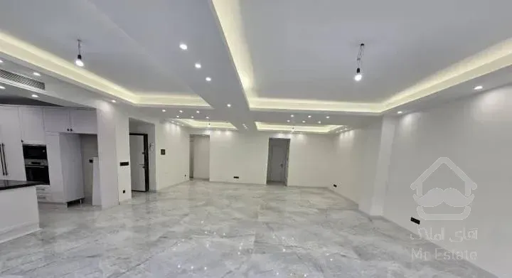 ۱۹۰ متر ۳ خواب / ۲ پارکینگ / سازمان شمال