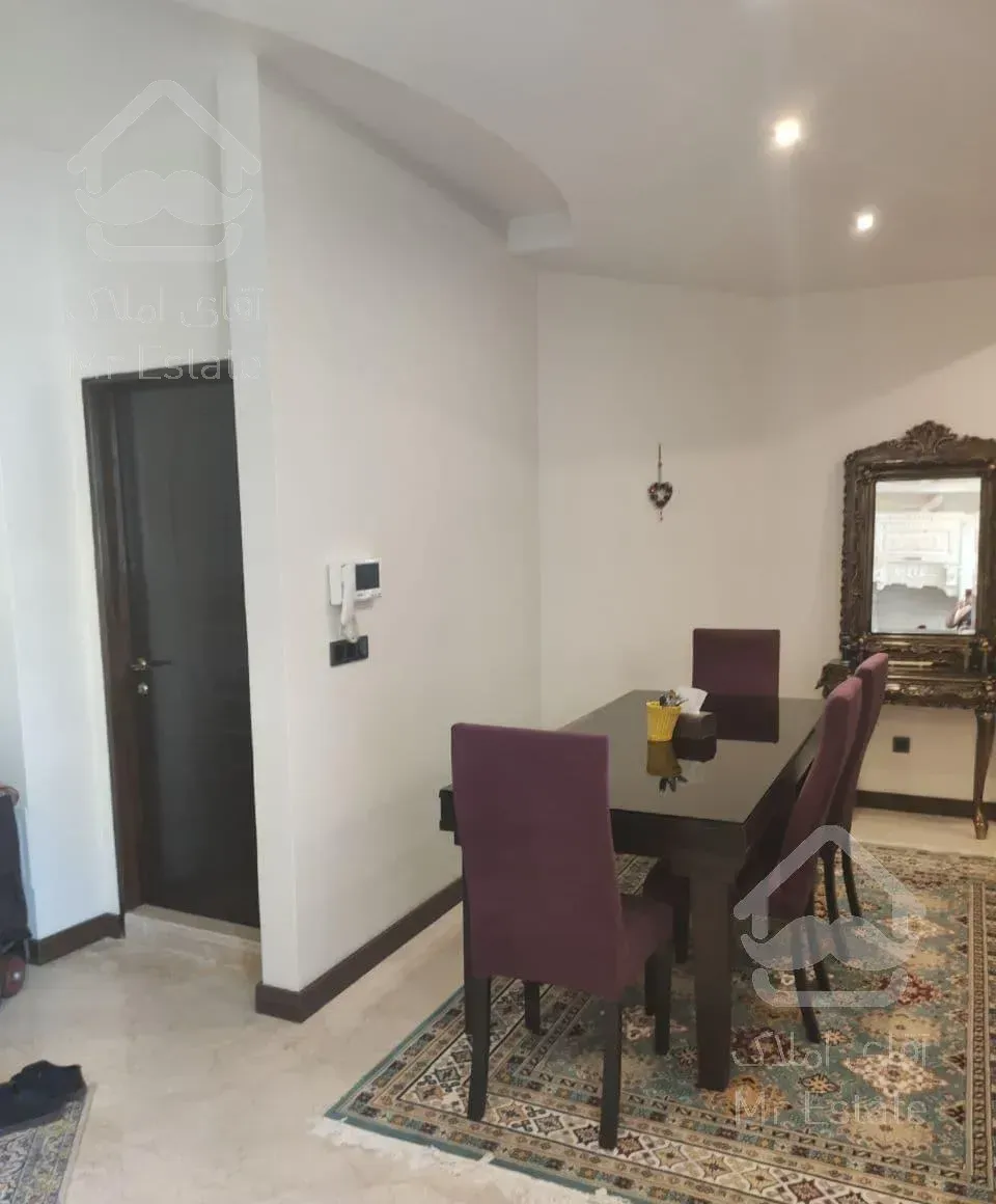 70 متری مجلل پاسداران