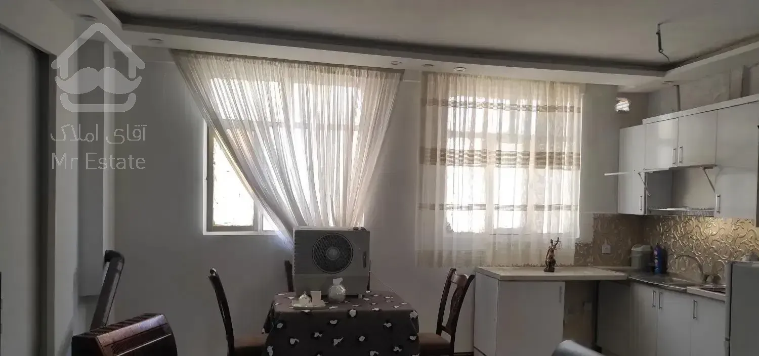 65 متر وکیل آباد 93