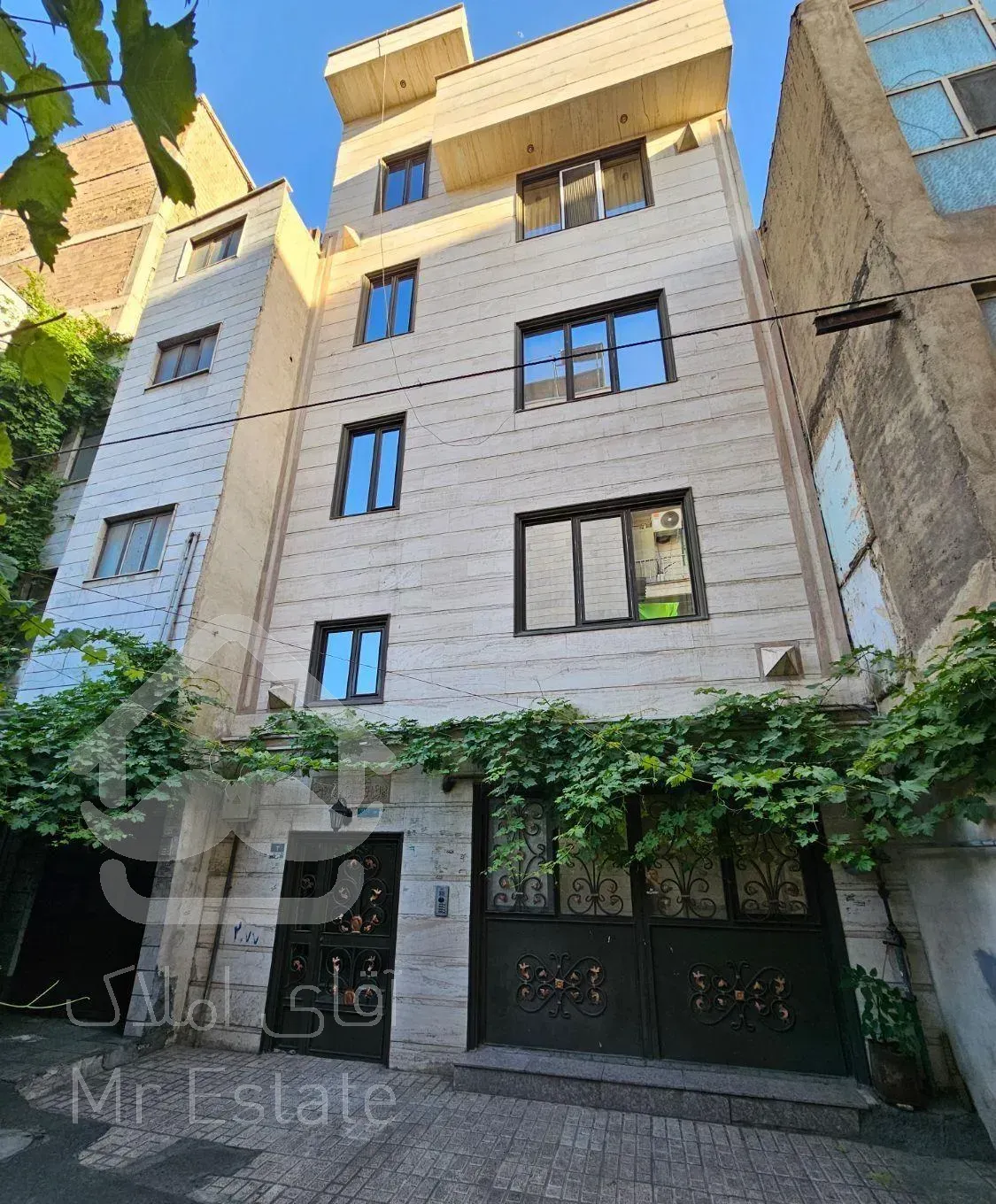 آپارتمان ۶۷ متری لاکچری