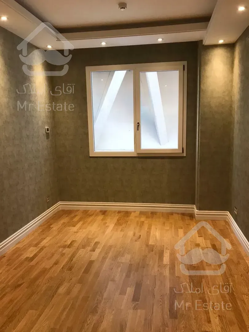 260 متری در اقدسیه بوستان