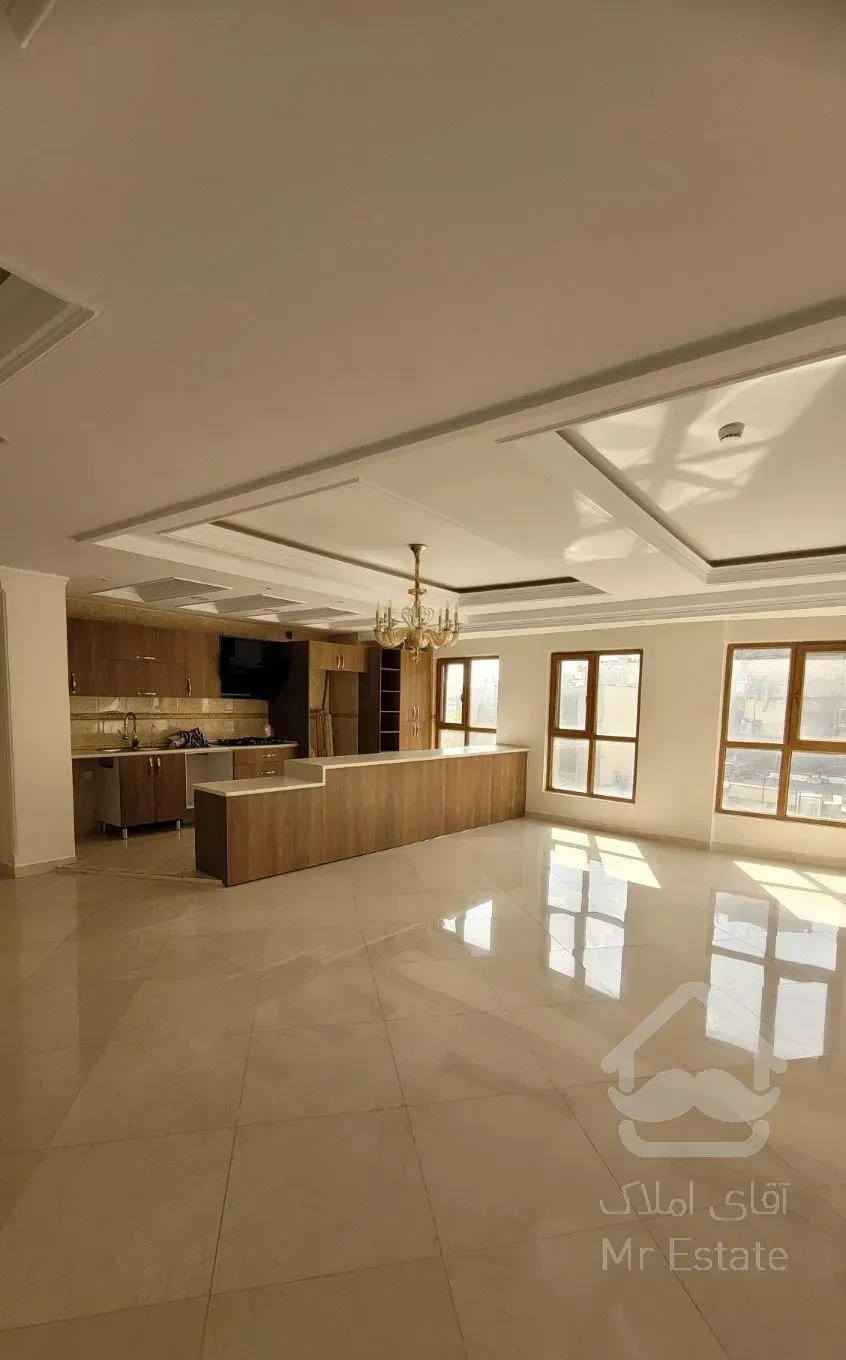 آپارتمان/۱۳۱ متری/۳ خوابه/دربند گلاب دره