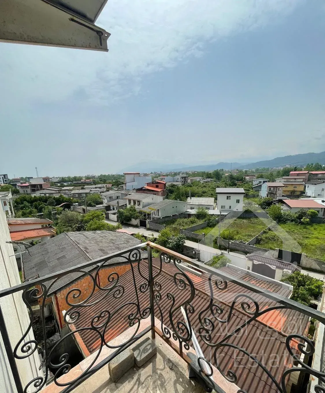 فروش واحد ل*وکس ۳خوابه ویو جنگل غرق نور چالوس