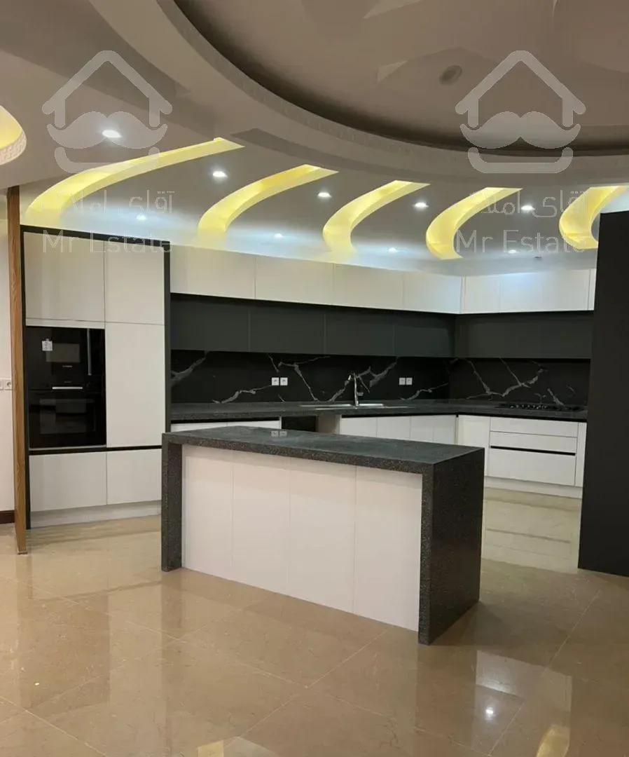 آپارتمان ظفر ۱۸۲ متر کلید نخورده تک‌ واحد