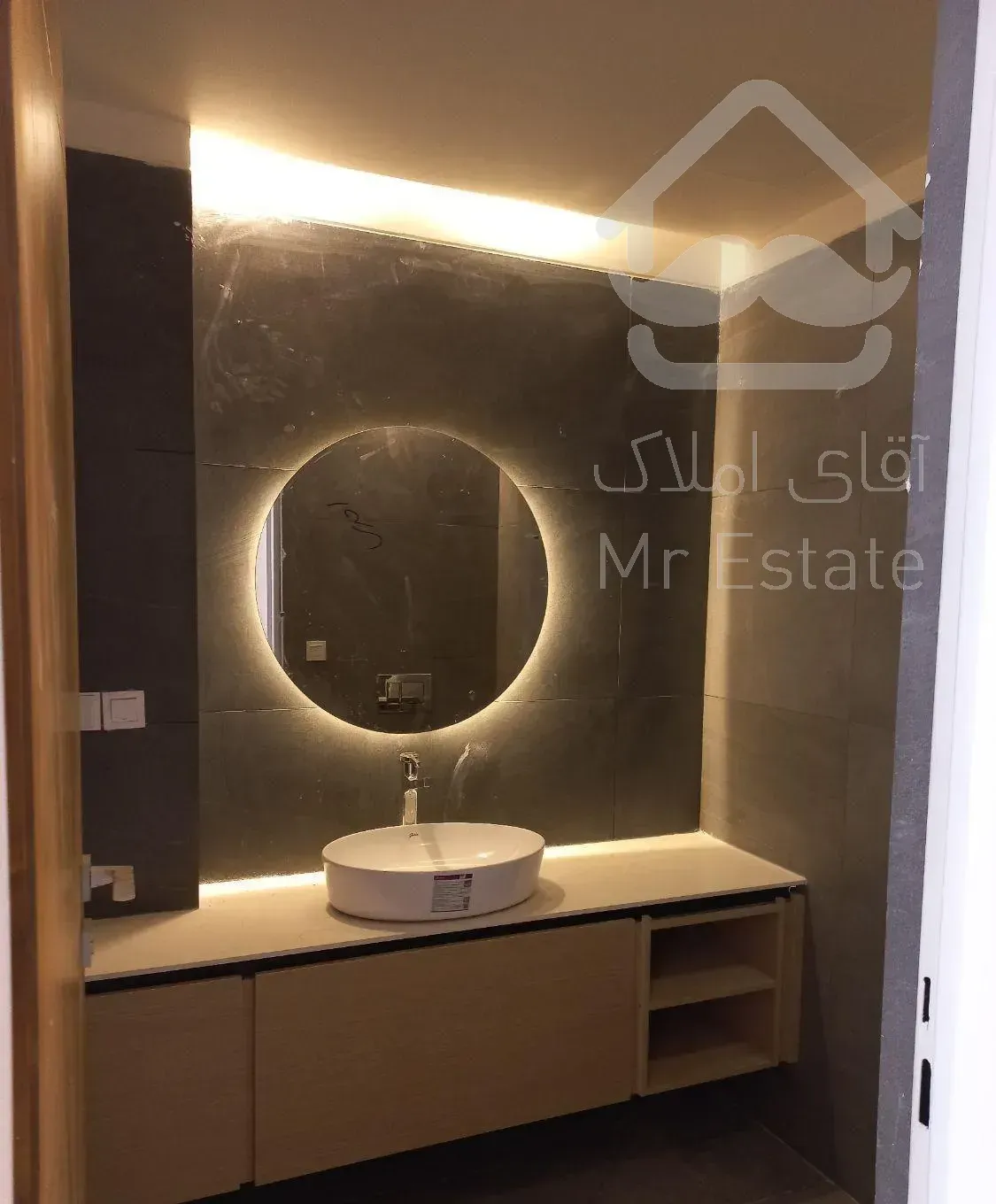 فروش آپارتمان ۱۱۰متری کردستان..آزادگان